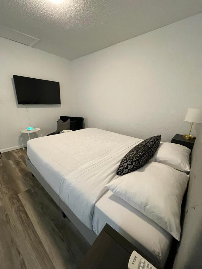 Weeki Wachee Guest Suite 春丘 外观 照片